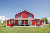 Red Barn Retreat in the Heart of Bloomington
