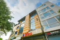 Via le Grand Hotel in zona Tughlaqabad