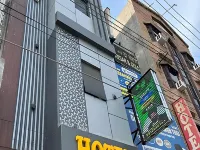 FabHotel Yellow Leaf Hôtels à proximité de l'Aéroport de Ludhiana