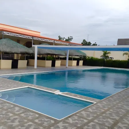 Ukl Ever Resort Hotel