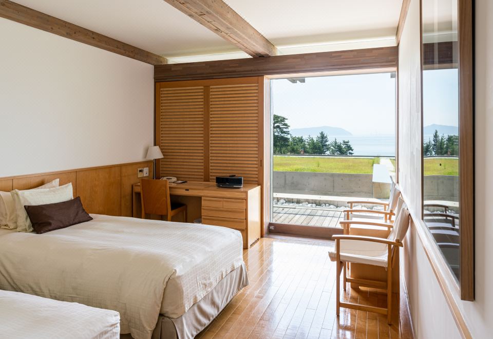 Benesse House (Naoshima) - 2026 Prices, Reviews & Deals | Trip.com