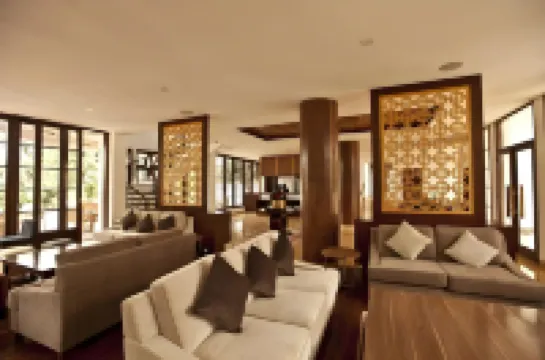 House Sangkuriang Hotels in Coblong