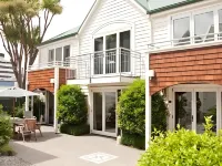 The Grange Motel Hotels in Christchurch