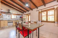 SA TORRETA - Villa with private pool and free Wifi in Campos Hotels in 