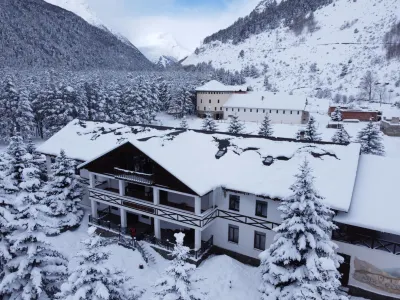 Yusengi Prielbruse Hotel Hotels in 