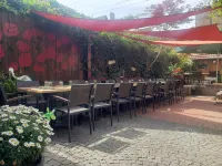Hôtel Restaurant Aux Deux Roses Отели в г. Бьешем