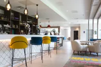 Hampton by Hilton Hamilton Park - 바