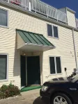 Walk to the Beach and great restaurants! Family-sized condo with balcony.