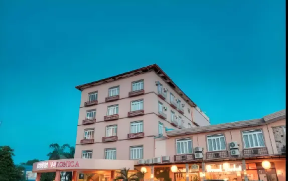 Hotel Veronica