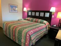Luxury Inn - Motels