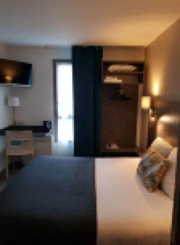 The Originals City, Hôtel Novella, Nantes Centre Gare Hotels near Chateau des Ducs de Bretagne