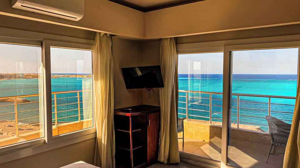 Luxury Apartment 3BR & Full Sea View