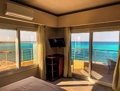 Luxury Apartment 3BR & Full Sea View