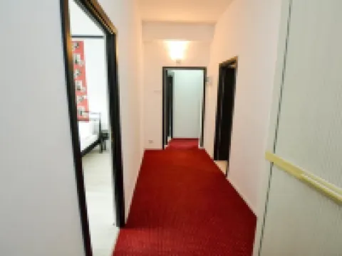 布加勒斯特中央級飯店 羅馬尼亞國立藝術博物館附近的飯店