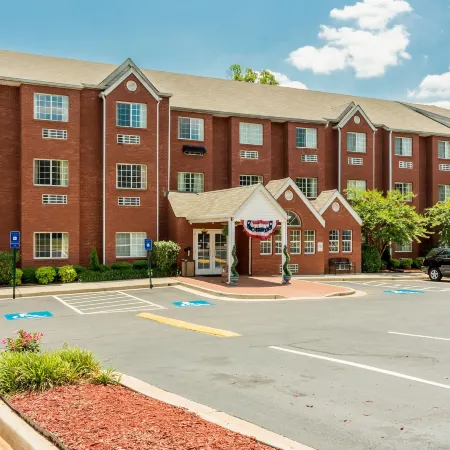 Microtel Inn & Suites by Wyndham Stockbridge/Atlanta I-75
