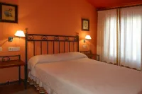 Hotel y Apartamentos la Casa Rural Hotels in Villarejo de Salvanes