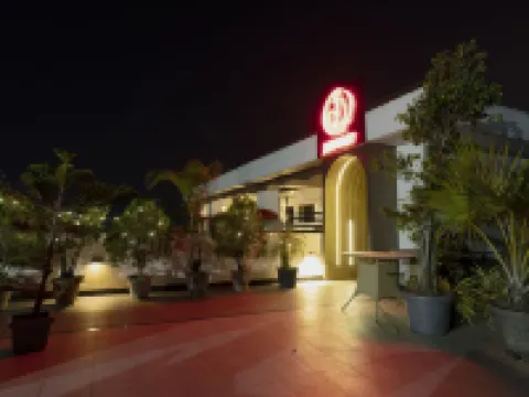 Hotel Prism - A Boutique Hotel โรงแรมในจอร์ฮัต