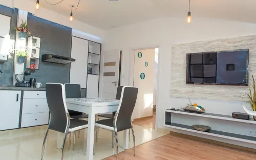 Easy Rent Apartments - Loft, Centrum 24h Check-IN - breakfast