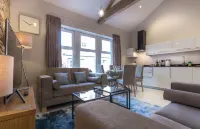 Mansio Suites Basinghall Hotels in Leeds