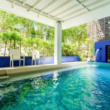 CoCo Boutique Hotel Отели рядом с достопримечательностью «Нанай-роуд»