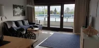 Lovingly renovated apartment with large balcony right on the dyke