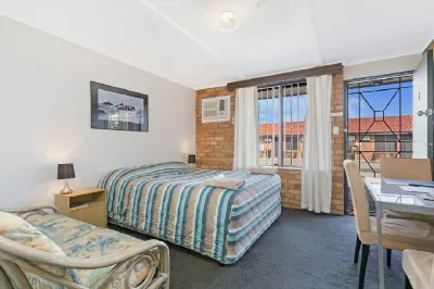 Ocean Crest Motel Hotels in Goolwa