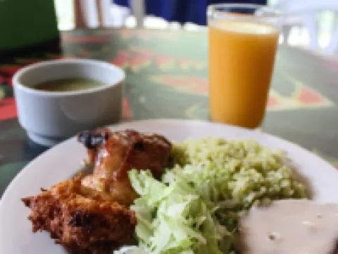 Hostería Río Escondido Hoteles en San Jerónimo