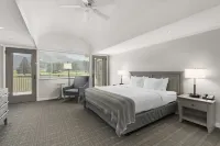 Waynesville Inn and Golf Club, Tapestry Collection by Hilton فنادق في Waynesville