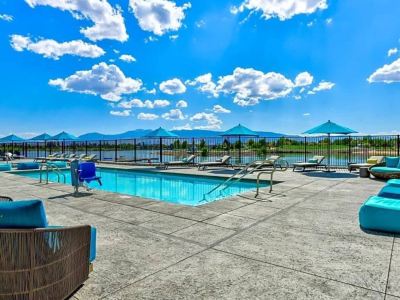 Sparks Marina 2Br - Waterfront Views & Jacuzzi