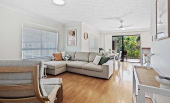 Villa Grande by Burleigh Letting Co