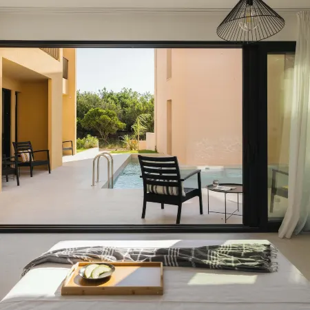 Marea Suites