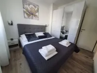 Kastel Novi Elegant and Stylish Apartment with Terrace and Patio Hotels in Kaštel Štafilić