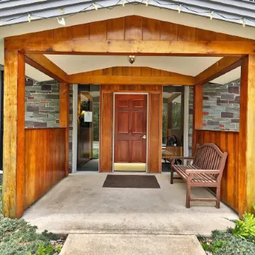 The Birch Ridge: Mission Room #4 - Queen Suite in Killington, Vermont 1 Bedroom Home