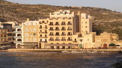 Sea and Country View 1st Floor Apartment