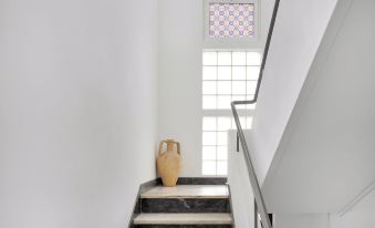 Faro DAZ House by Get Your Stay