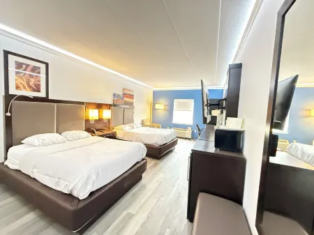 Baymont by Wyndham Lancaster PA Dutch Country Отели в г. Лампитер