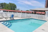 Woodland Inn - Motels
