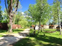 Le petit robinson Hôtels à : Champvert