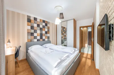 Aura II, Sun & Snow Отели рядом с достопримечательностью «Ratusz Głównego Miasta»