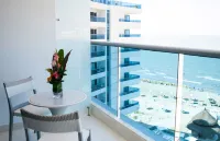 Las Americas Torre Del Mar - Romantic