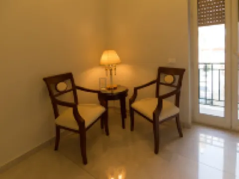 ルインズ B&B エルコラーノのホテル