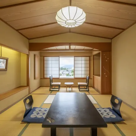 Kaike Tsuruya