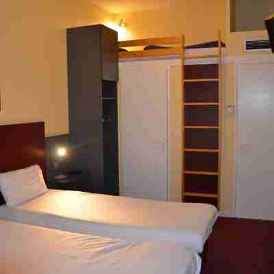 Mape Hôtel SARL Rooms
