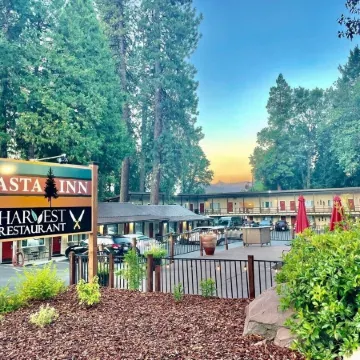 Shasta Inn