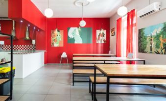 Red Nest Hostel