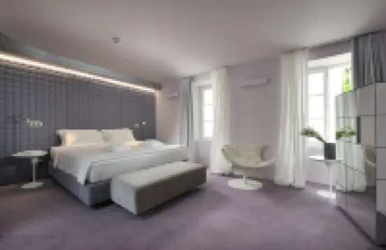 Vander Urbani Resort - a Member of Design Hotels Hotel berhampiran Town Square