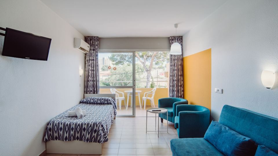 Alper Apartments