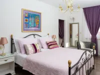 Romantic Luxury Rooms Hotel dekat Split City Centre