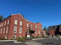 Hotel Ursa Hôtels à : Orono