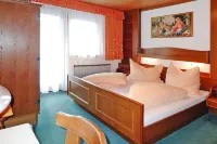 Country House in Zillertal Near Spieljochbahn - 2-Star